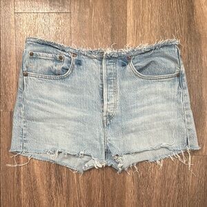 Levi’s 501 Light Blue Low Rise Cutoff Jean Shorts